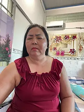 NDith online show from April 10, 9:16 am