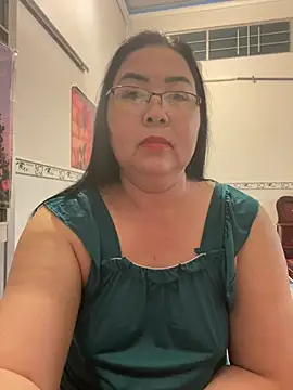 NDith online show from February 8, 11:24 pm