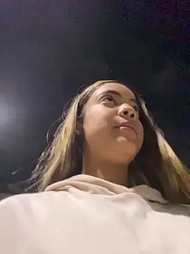 Snapshot of NAUGHTY_LITTLE_18 chatting on January 21, 1:08 am NAUGHTY LITTLE 18 online show from January 21, 1:08 am