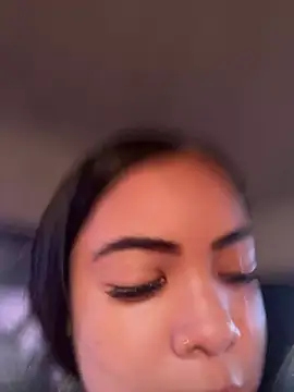 Snapshot of NAUGHTY_LITTLE_18 chatting on July 10, 4:18 pm NAUGHTY LITTLE 18 online show from July 10, 4:18 pm