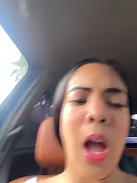 NAUGHTY LITTLE 18 online show from February 9, 10:08 pm