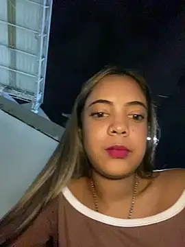 Snapshot of NAUGHTY_LITTLE_18 chatting on January 28, 12:05 am NAUGHTY LITTLE 18 online show from January 28, 12:05 am