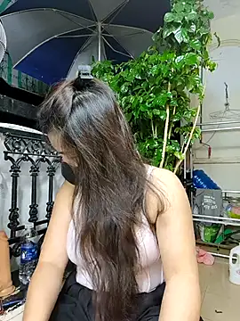 Snapshot of lyna_bl chatting on September 12, 1:11 pm lyna bl online show from September 12, 1:11 pm