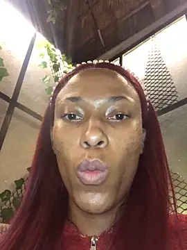 Snapshot of Kylie_Hairy_Bbc chatting on June 22, 4:37 pm Kylie Hairy Bbc online show from June 22, 4:37 pm