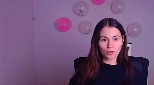 Loon Amore online show from February 19, 7:37 pm