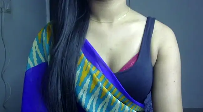 Snapshot of your_ishani chatting on December 11, 7:46 pm your ishani online show from December 11, 7:46 pm