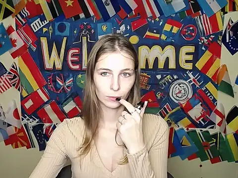 StrangerGi online show from October 27, 7:20 am