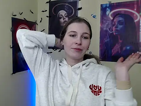 StrangerGi online show from January 13, 7:34 am