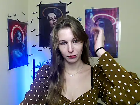 StrangerGi online show from November 24, 1:00 pm