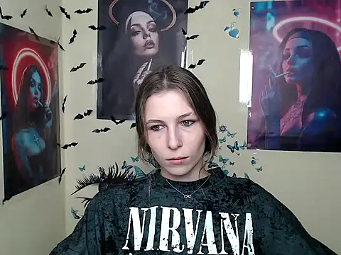Snapshot of StrangerGi chatting on March 2, 12:47 pm StrangerGi online show from March 2, 12:47 pm