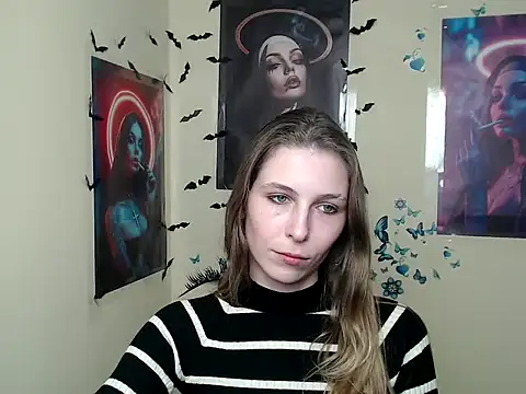 Snapshot of StrangerGi chatting on March 13, 4:01 pm StrangerGi online show from March 13, 4:01 pm