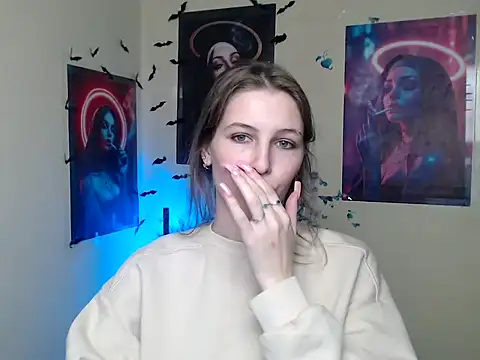 StrangerGi online show from November 25, 4:57 am