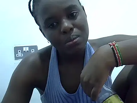 Snapshot of dirtyshowgirl chatting on April 26, 7:22 pm dirtyshowgirl online show from April 26, 7:22 pm