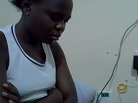 Snapshot of dirtyshowgirl chatting on March 3, 5:14 am dirtyshowgirl online show from March 3, 5:14 am