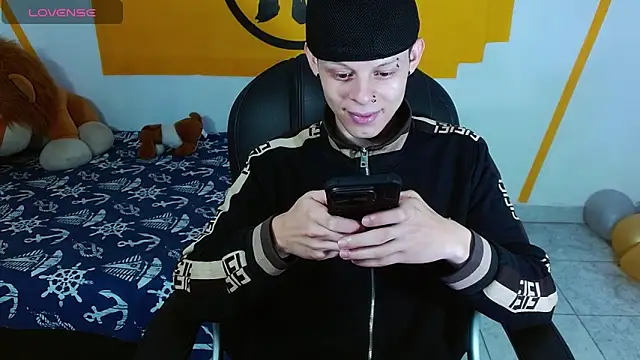 Matthew Boy  online show from January 30, 11:44 am