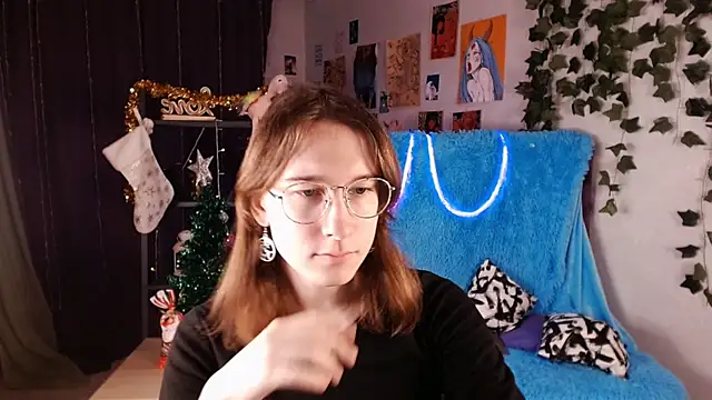 Hermione Reid online show from January 18, 4:26 am