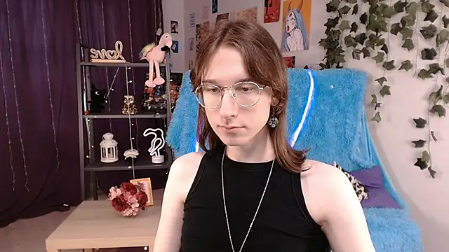 Hermione Reid online show from January 25, 10:29 am