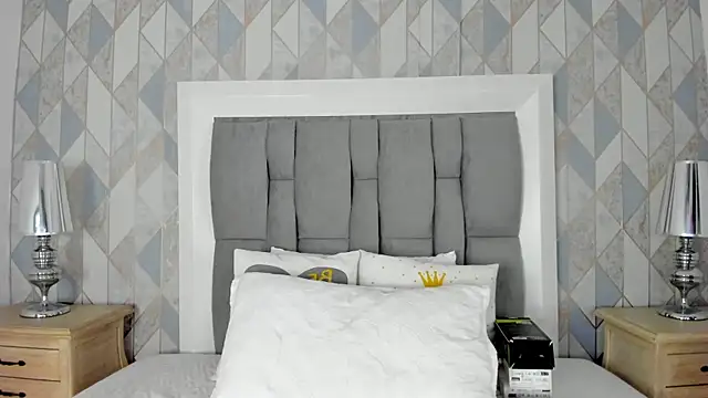 Snapshot of anais_cooper chatting on November 11, 11:38 am anais cooper online show from November 11, 11:38 am