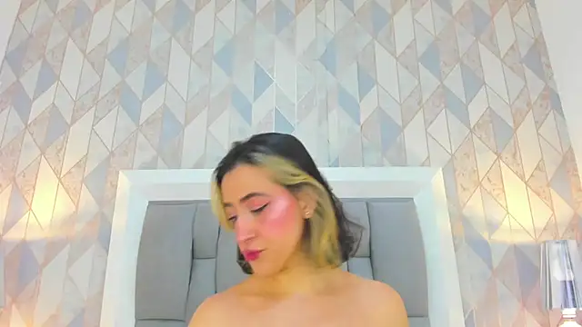 Snapshot of anais_cooper chatting on March 15, 11:40 am anais cooper online show from March 15, 11:40 am