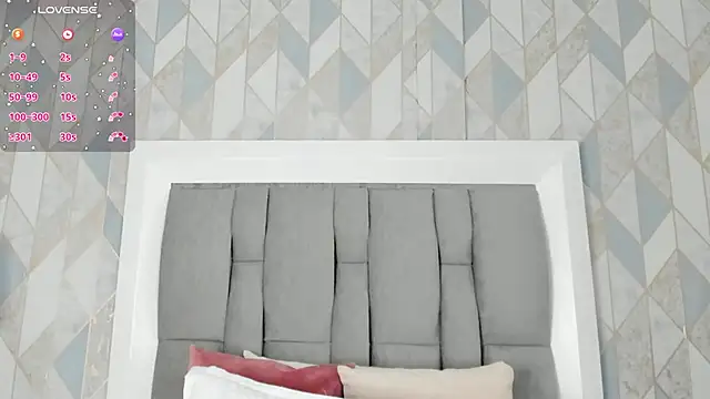 Snapshot of anais_cooper chatting on September 12, 11:43 am anais cooper online show from September 12, 11:43 am