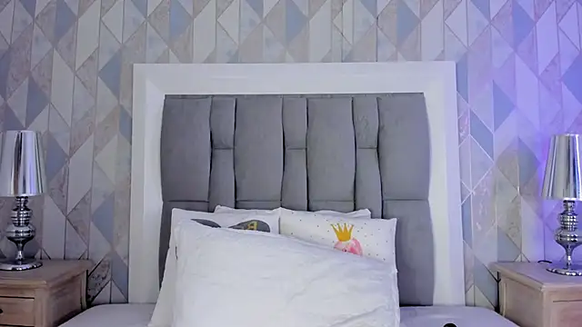 Snapshot of anais_cooper chatting on September 29, 11:38 am anais cooper online show from September 29, 11:38 am