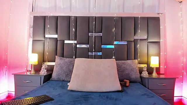 Snapshot of talivega chatting on December 1, 8:53 pm talivega online show from December 1, 8:53 pm