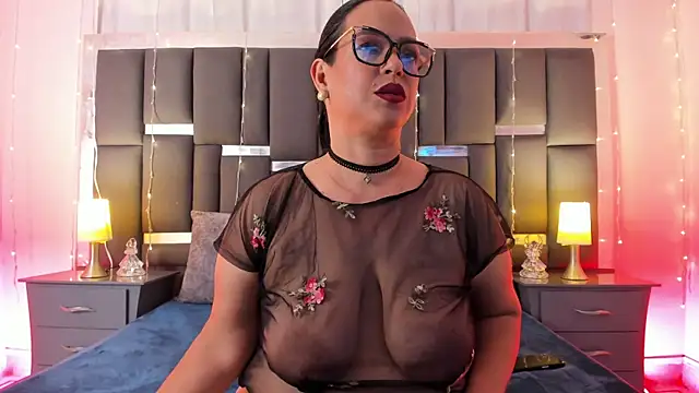 Snapshot of talivega chatting on November 27, 9:04 pm talivega online show from November 27, 9:04 pm