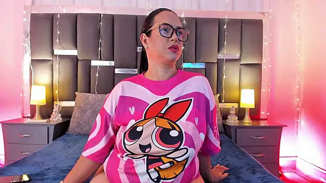 Snapshot of talivega chatting on November 30, 7:25 pm talivega online show from November 30, 7:25 pm