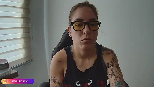 Isis69  online show from December 3, 12:26 pm