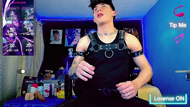 thiagomurphyy online show from October 30, 11:45 pm