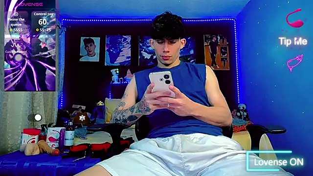 thiagomurphyy online show from November 9, 1:31 am