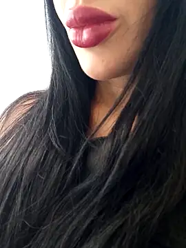 black Pantherr69 online show from April 8, 5:20 am