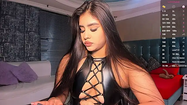 Snapshot of MelanieRioss chatting on October 16, 1:41 pm MelanieRioss online show from October 16, 1:41 pm