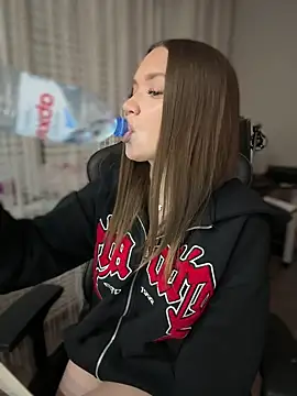 bunnyrich online show from November 23, 9:47 pm