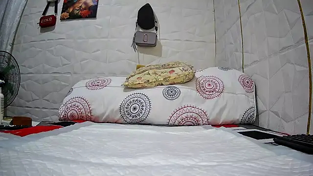 Mendoza Amaranata online show from October 2, 4:16 am