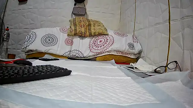 Mendoza Amaranata online show from September 14, 4:57 am