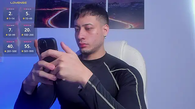 Snapshot of matt_saill chatting on October 17, 1:02 pm matt saill online show from October 17, 1:02 pm