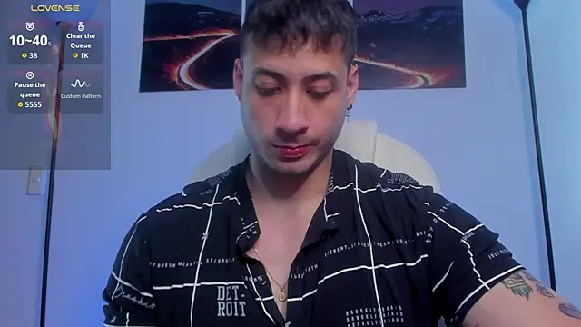 Snapshot of matt_saill chatting on November 16, 6:34 pm matt saill online show from November 16, 6:34 pm