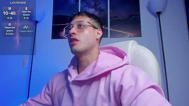 Snapshot of matt_saill chatting on October 25, 2:33 am matt saill online show from October 25, 2:33 am