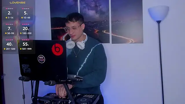 Snapshot of matt_saill chatting on November 17, 7:01 am matt saill online show from November 17, 7:01 am