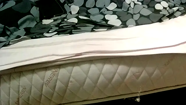 robertone80 online show from March 2, 2:30 am