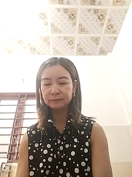 Sexy-ladyboobs20 online show from November 14, 1:09 am