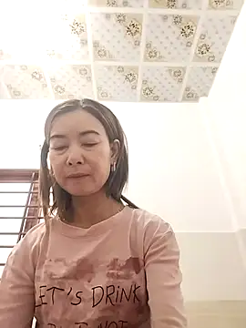 Sexy-ladyboobs20 online show from October 31, 1:35 am