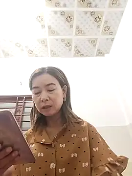 Sexy-ladyboobs20 online show from October 30, 12:03 pm