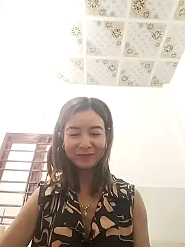 Sexy-ladyboobs20 online show from November 15, 1:31 am