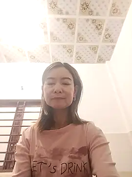 Sexy-ladyboobs20 online show from December 3, 1:39 am