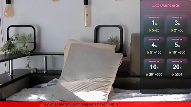 CarterCole online show from February 21, 11:33 am