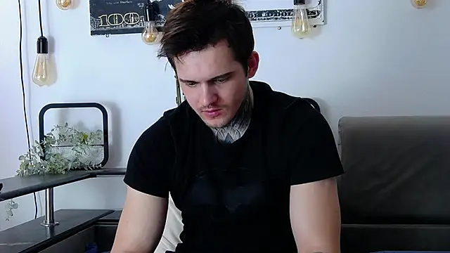 CarterCole online show from March 1, 11:06 am