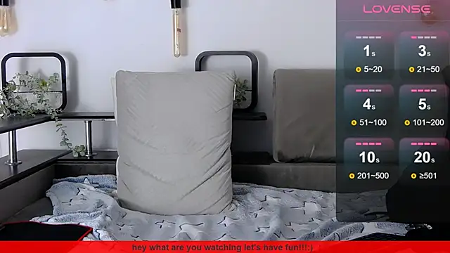 CarterCole online show from February 23, 4:46 pm