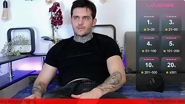 CarterCole online show from March 15, 3:27 pm